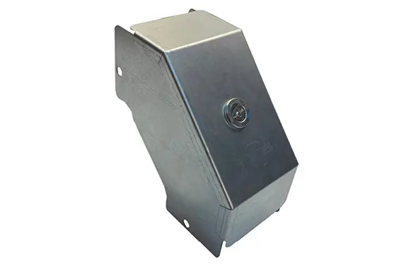 IP4X 50mm x 50mm 90° Outside Lid Bend for Trunking