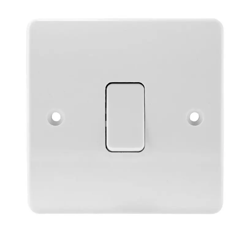 MK Logic Plus K4870WHI 10A Single Pole, 1 Gang, 1 Way Switch White.