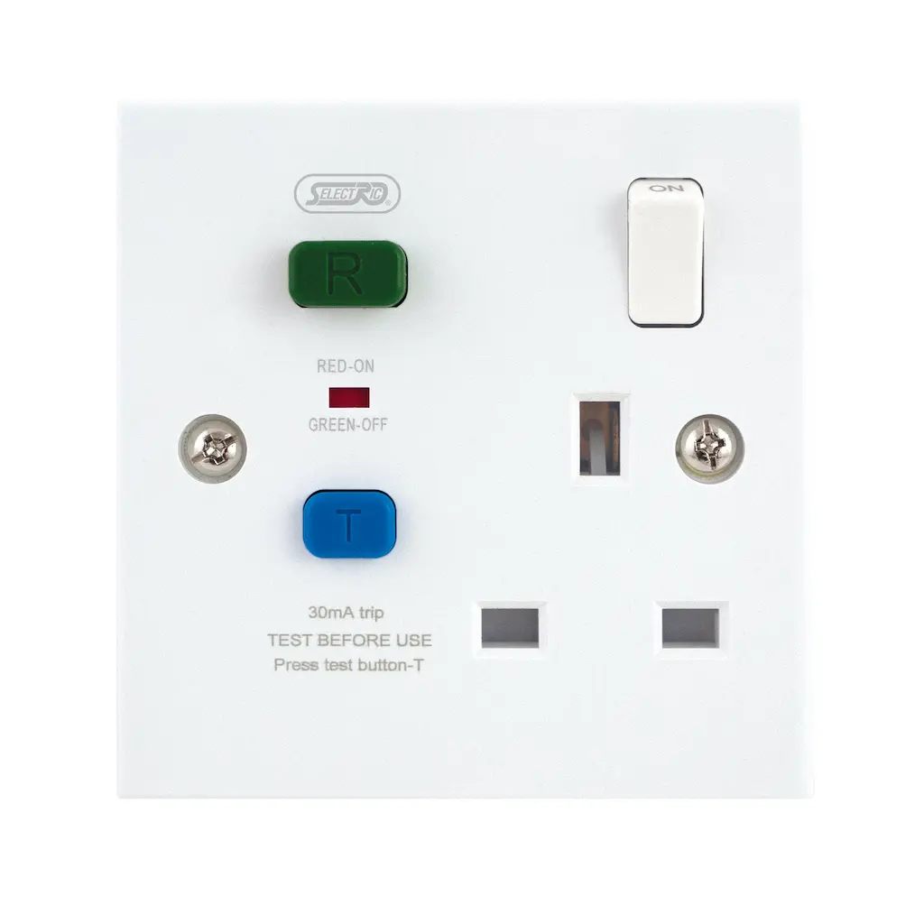Selectric RCD Protected 1 Gang DP Switched Socket ﻿White, (Passive/Latching) Type A