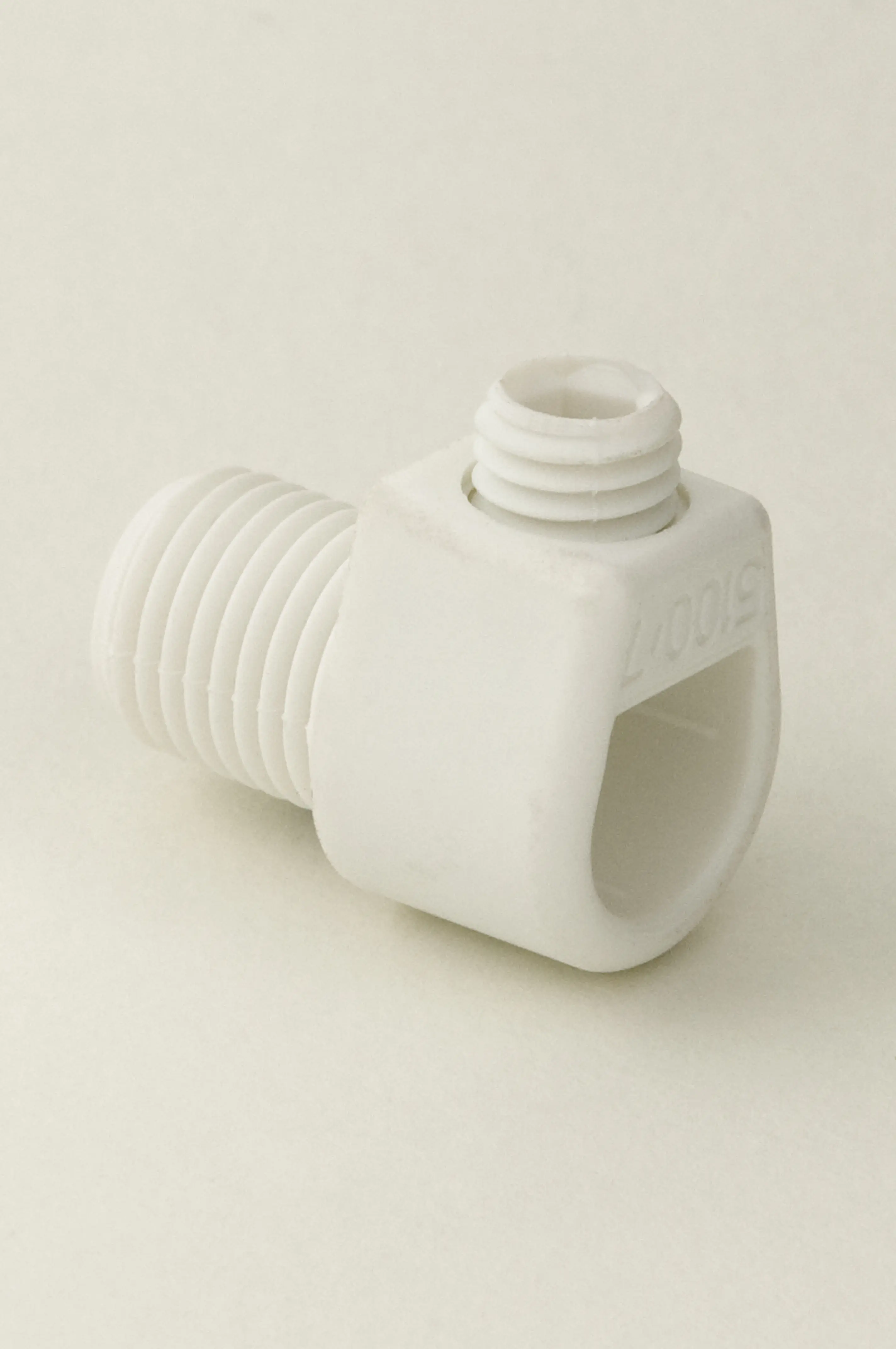 Cord Grips White Plastic Male 10mm