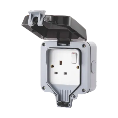 Weatherproof 13A 1Gang Switched Socket