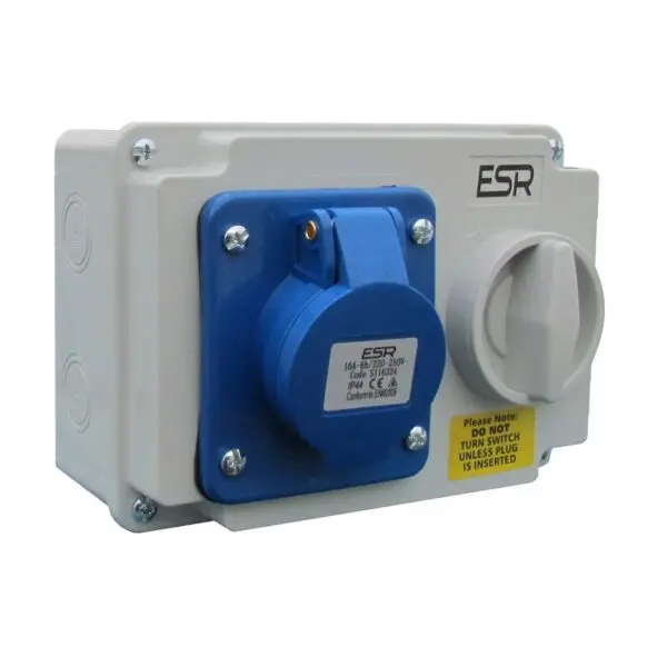 ESR 16a 240V 3 Pin (2P+E) Blue Industrial Switched Interlock Socket IP44