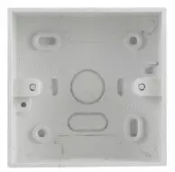 1 Gang 32mm Deep c/w 20mm Round &amp; 25x16mm Mini Trunking Knockouts