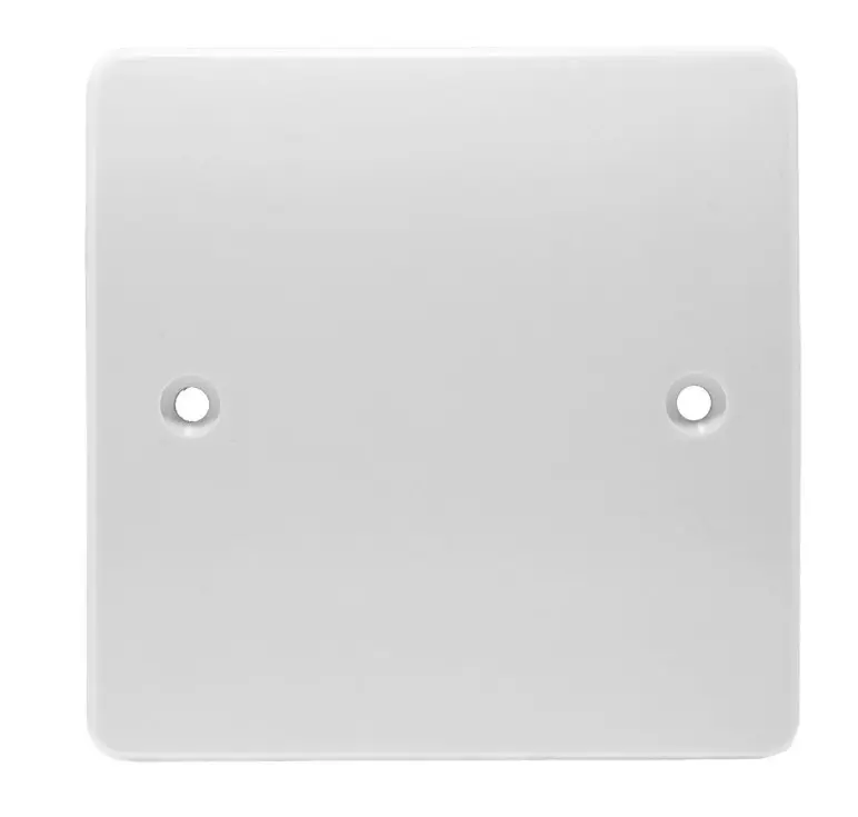MK Logic Plus K3827WHI 1 Gang Moulded Blank Plate White.