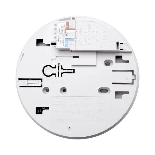 RadioLINK base. 230V with 10Year+ Rechargeable Back-up. For use with 140RC Series Alarms
